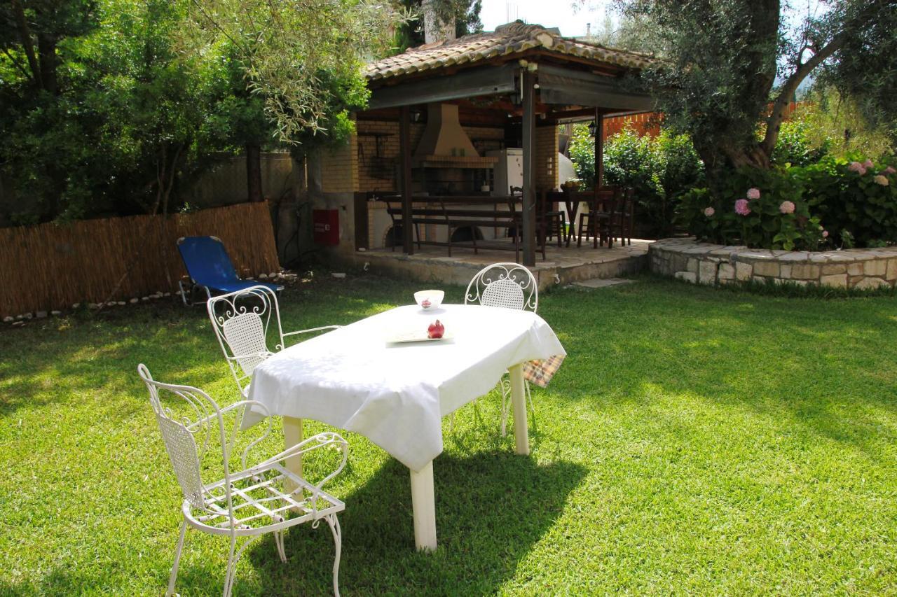 Villa Dimitra Nikiana Exterior photo