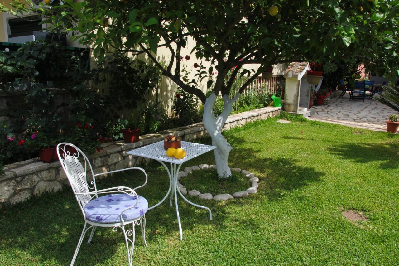 Villa Dimitra Nikiana Exterior photo