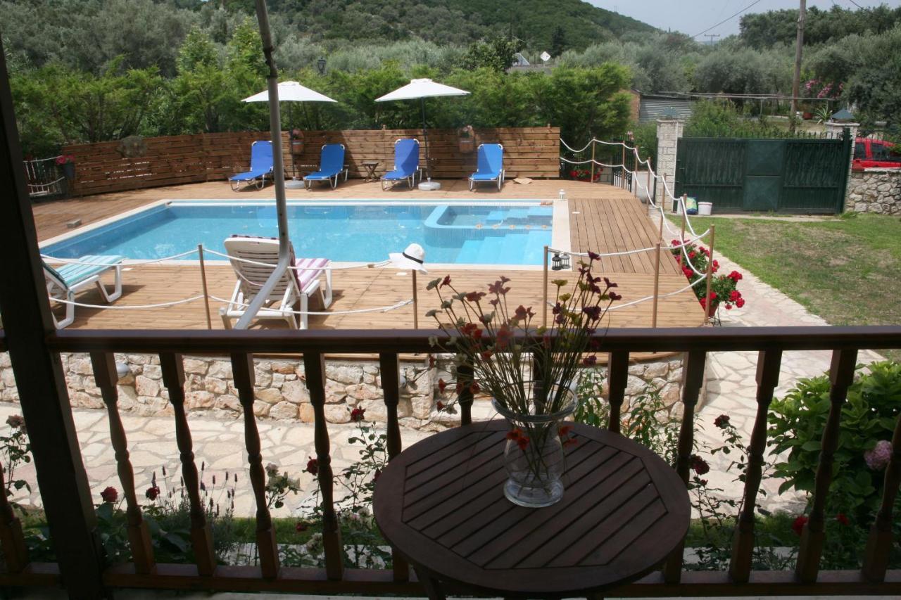 Villa Dimitra Nikiana Exterior photo