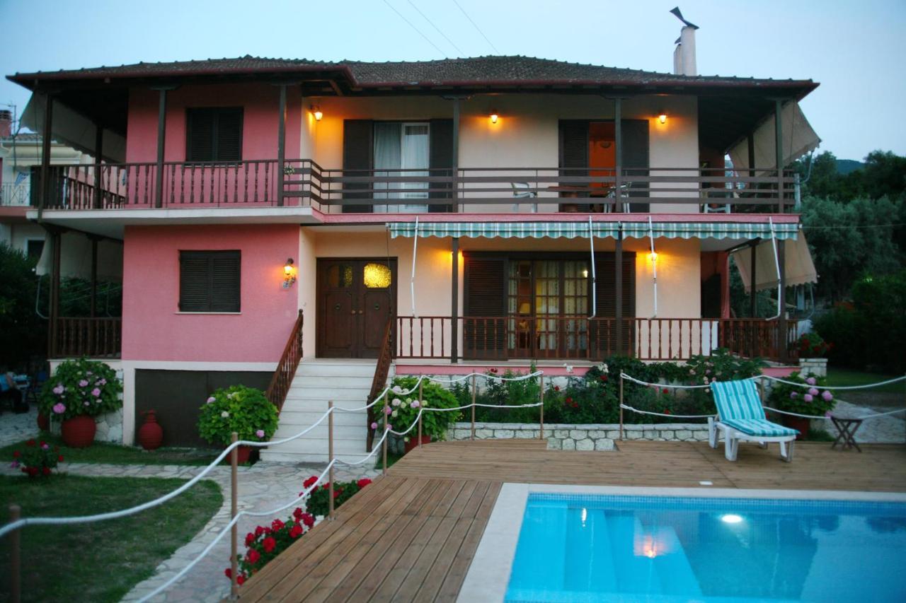 Villa Dimitra Nikiana Exterior photo